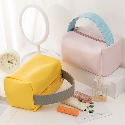 Nieuwe draagbare make-up tas grote capaciteit candy kleur reizen draagbare toiletpapier tas zonderijen organiseren make-up opslag tas