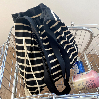 Nieuwe gespleten literaire schoudertas gevlochten damestas winter gebreide tas mode grensoverschrijdende damestas