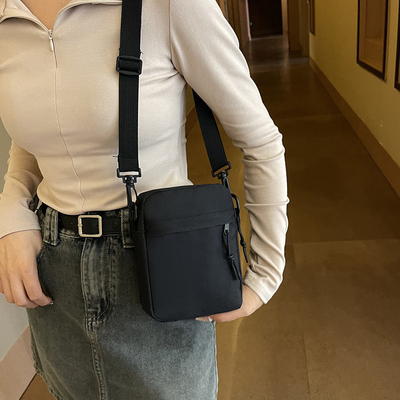 SIMPLE OXFORD KLOTH Casual crossbody tas mannen SIMPLE solide kleur mobiele telefoon tas met een enkele schouder kleine rugzak