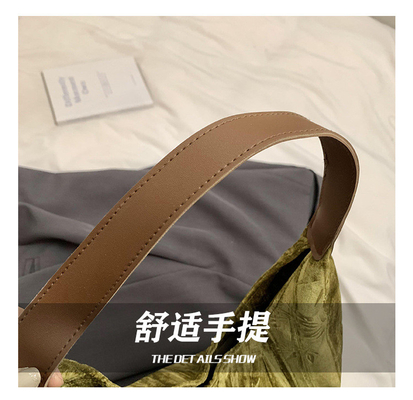 Nieuwe Chinese stijl grote capaciteit okseltas trend nieuwe mode middeleeuwse schoudertas vrouwelijke minderheid pendelganger Tote tas