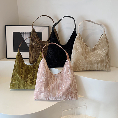 Nieuwe Chinese stijl grote capaciteit okseltas trend nieuwe mode middeleeuwse schoudertas vrouwelijke minderheid pendelganger Tote tas