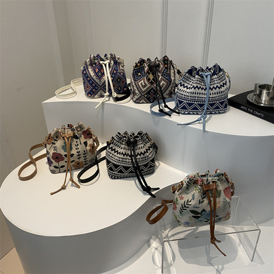 Nieuw Chinees NATIONAL WIND ARCHIPIT BUCKET BAG SIMPLE FASHION TENDEN ZOMER Nieuwe Linnen STYLE HIGH-GRADE SENSE enkelvoudige schouder