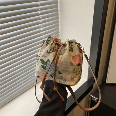 Nieuw Chinees NATIONAL WIND ARCHIPIT BUCKET BAG SIMPLE FASHION TENDEN ZOMER Nieuwe Linnen STYLE HIGH-GRADE SENSE enkelvoudige schouder