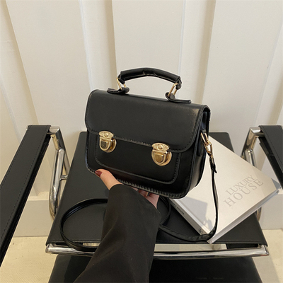 SENIOR SENSE OF RETRO kleine tas vrouwen 2024 nieuwe zomer mode buitenlandse stijl schoudertas klein niets alle handtas vierkant