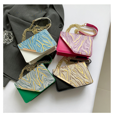 Tas vrouwen nieuwe mode kleine vierkante tas groothandel niche eenvoudige retro quicksand alles enkel schouder crossbody cha