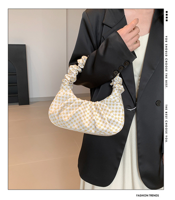 DAMEN'S BAG TREND Nieuwe trend in de trend all-in-one schoudertas lente en zomer mode wolk vouwtas