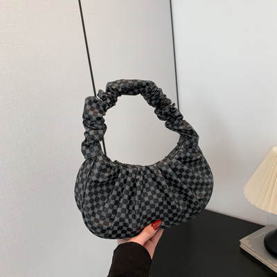 DAMEN'S BAG TREND Nieuwe trend in de trend all-in-one schoudertas lente en zomer mode wolk vouwtas