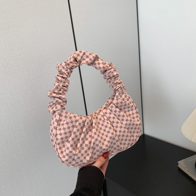 DAMEN'S BAG TREND Nieuwe trend in de trend all-in-one schoudertas lente en zomer mode wolk vouwtas
