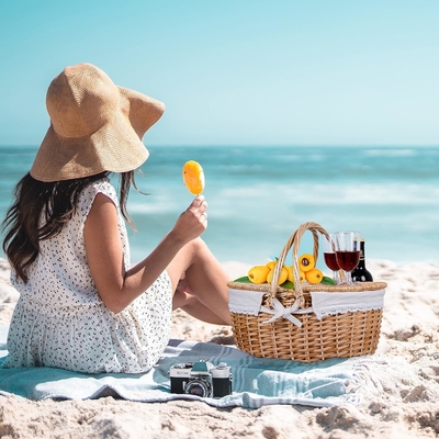 Wicker picknickmand met deksel en handvat Robuust geweven lichaam met wasbare voering voor Pasen, Moedersdag, buitenkamperen