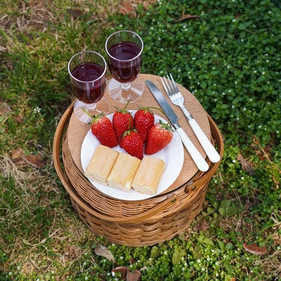 Kleine picknickmandjes met geïsoleerde koeler, picknickmandje voor 2 personen, houtsplintermandje, inclusief 2 sets