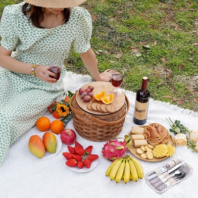 Kleine picknickmandjes met geïsoleerde koeler, picknickmandje voor 2 personen, houtsplintermandje, inclusief 2 sets