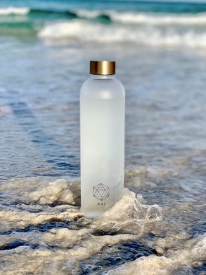 ARCANA Arc waterfles met tijdmarker - Motiverende waterflessen met tijd om te drinken - BPA-vrij bevroren plastic