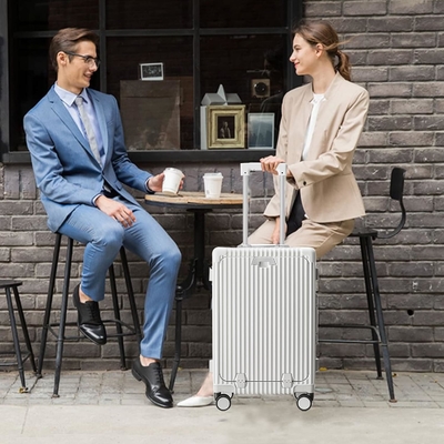 20in Aluminium Frame Hardside Spinner Wheel Bagage, ingebouwde TSA slot Draag op koffer, met Cup Holder &amp; USB-poort