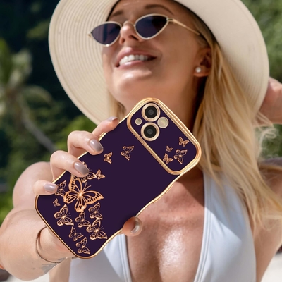 iPhone 13 meisjeshoesje, krullend golfframe, luxe overtrokken vlinderpatroon, TPU gouden rand schokbestendig lensbescherming