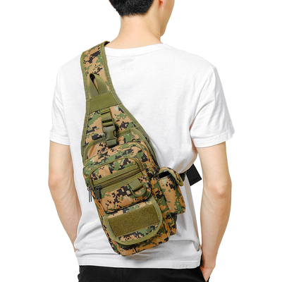 Military Chest Bag deze tactische uitrusting is gebouwd om te duren, en biedt een perfecte mix van duurzaamheid, functionaliteit en stijl.