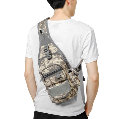 Military Chest Bag deze tactische uitrusting is gebouwd om te duren, en biedt een perfecte mix van duurzaamheid, functionaliteit en stijl.