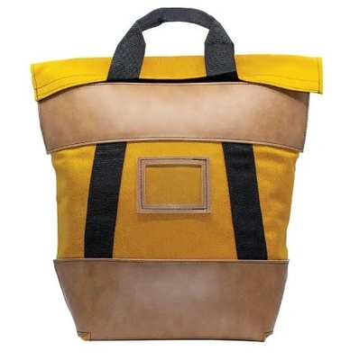 Brandbestendige koerierszak op bestelling Met de tuff leer trim, vierkante bodem, duurzame palmbed handgrepen en ingebouwde slot is het zeker een gewaardeerd product in elk kantoor, postkamer of magazijn!