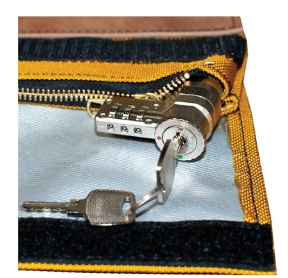 Brandbestendige koerierszak op bestelling Met de tuff leer trim, vierkante bodem, duurzame palmbed handgrepen en ingebouwde slot is het zeker een gewaardeerd product in elk kantoor, postkamer of magazijn!